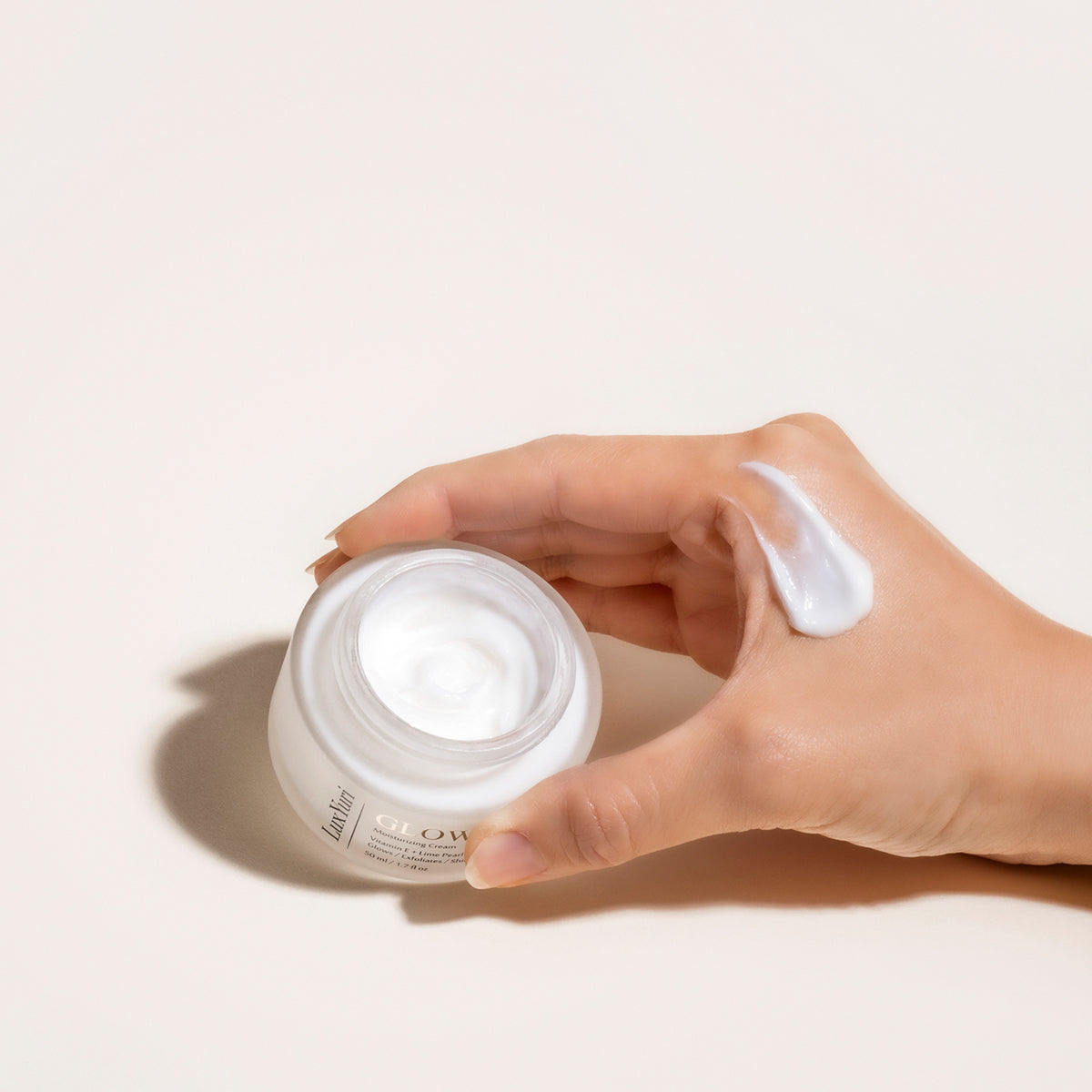 GLOW-E Moisturizing Cream